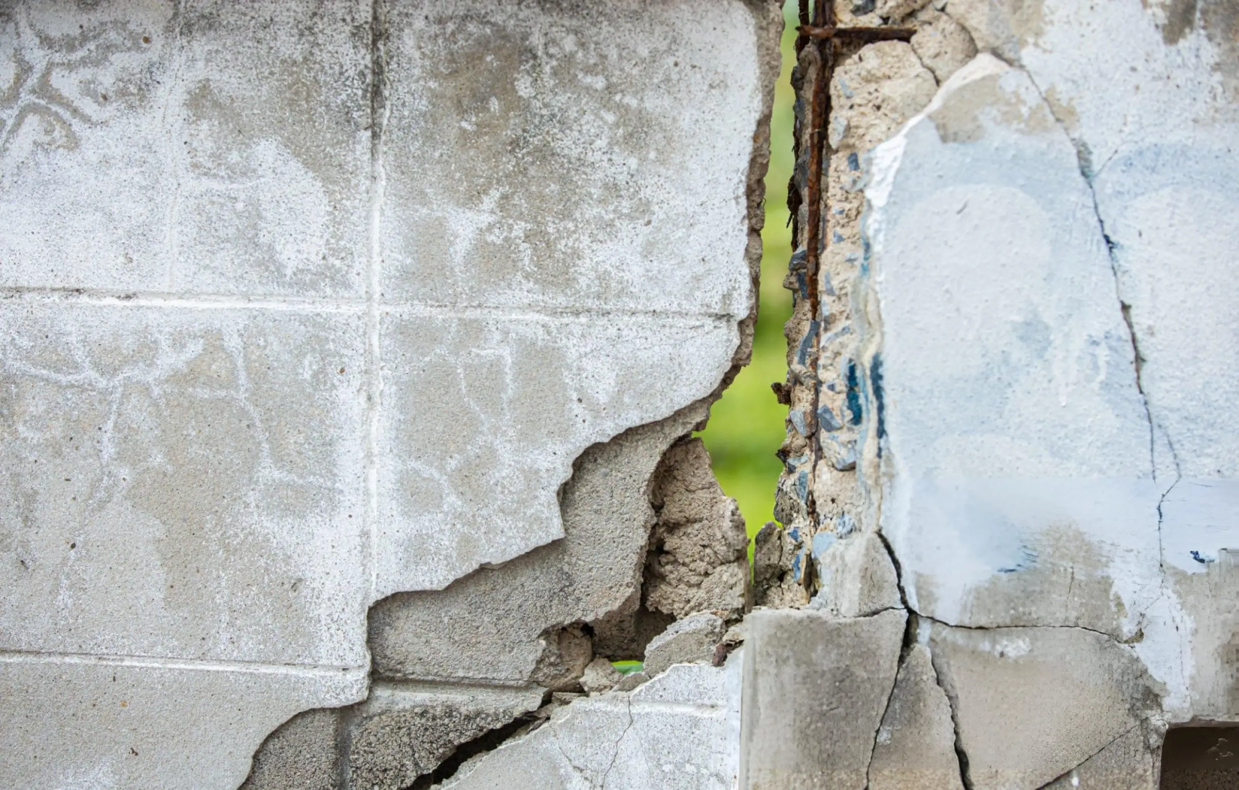Cracked Wall / Structural Repair Services in Indian Rocks Beach