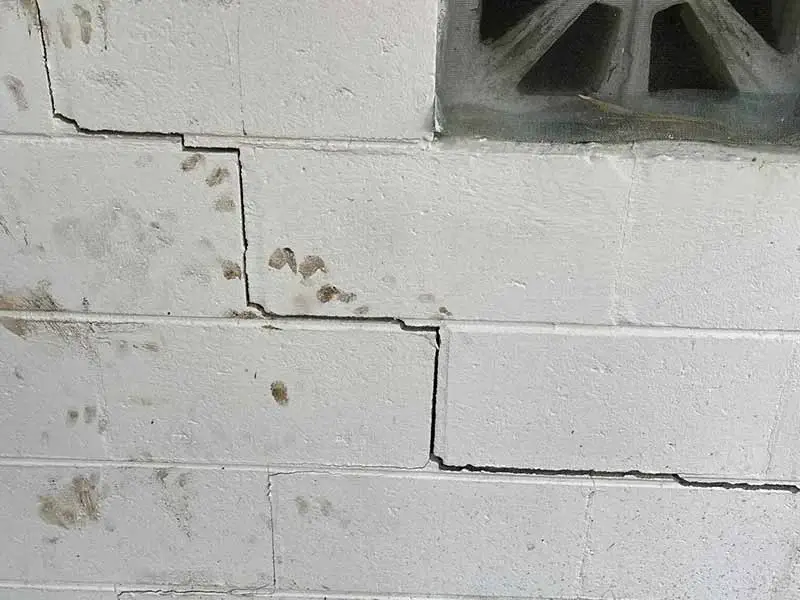 Cracked Wall / Structural Repair Services in Indian Rocks Beach