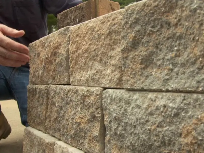 Reliable Retaining Wall Repair Experts in Indian Rocks Beach
